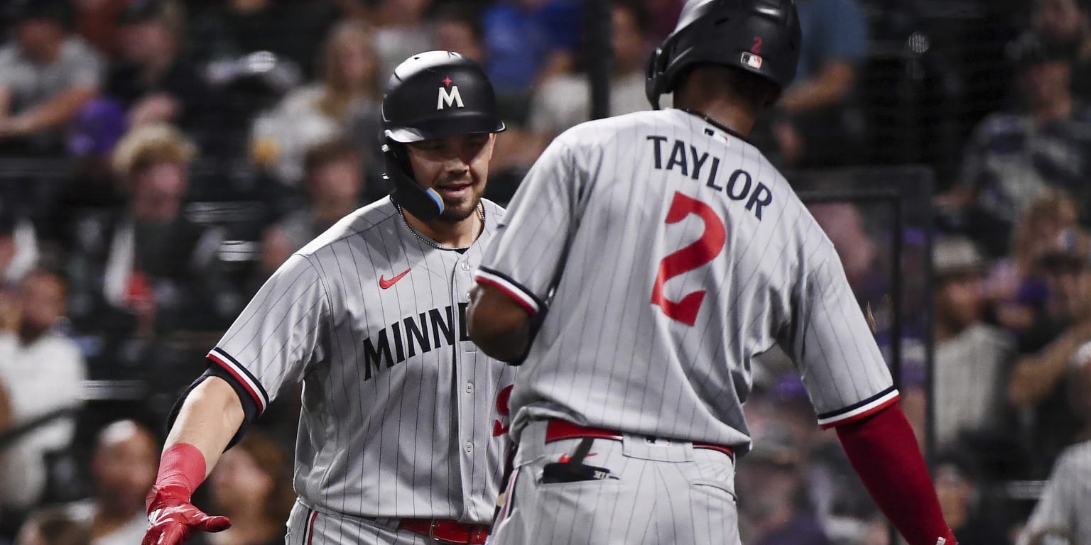 Twins 8, Yankees 1: Minnesota's Offense Routs the Yankees, Even the Series  - Twins - Twins Daily