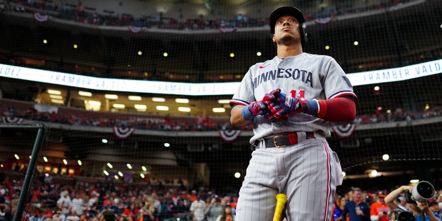 Twins trade Polanco to Mariners in 5player deal