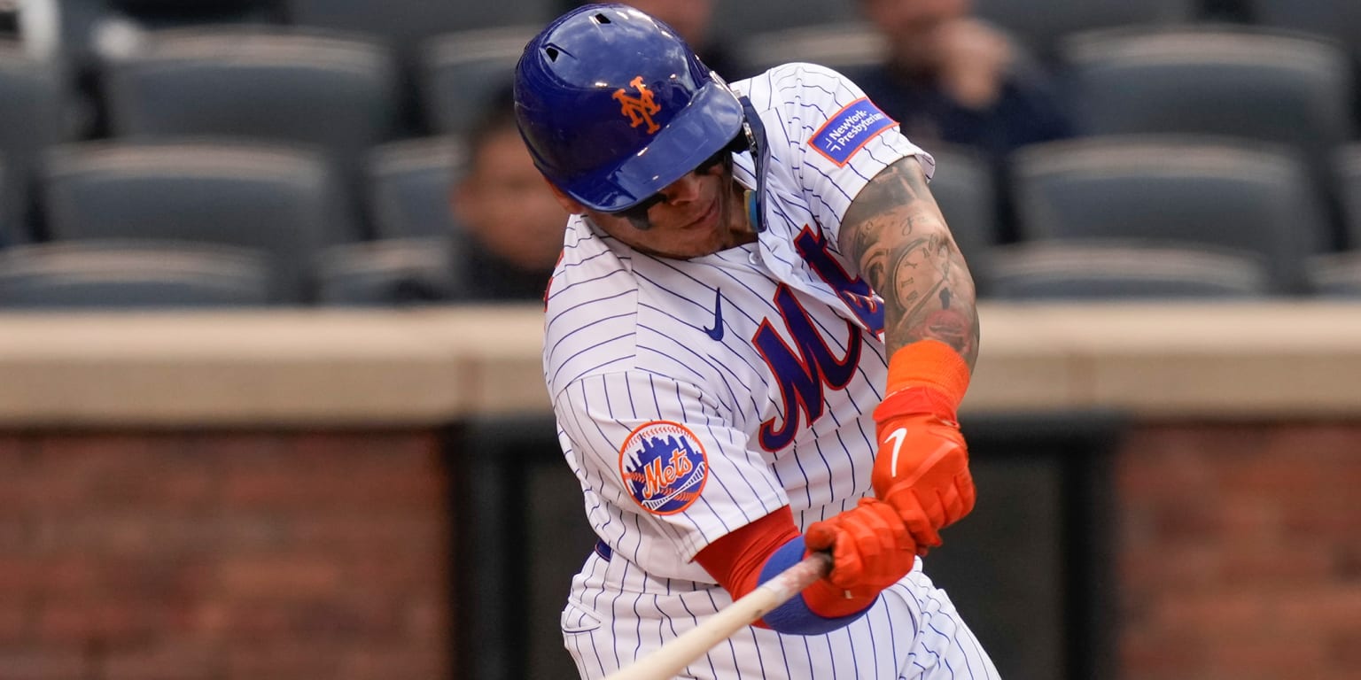 Alvarez helps Mets split doubleheader vs.  Bravos