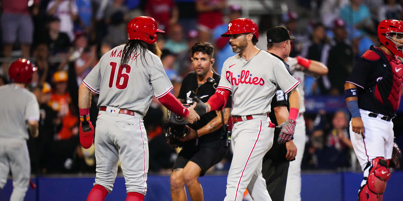 Video: Bryce Harper, Phillies Cheer on LLWS Before Little League Classic  vs. Nats, News, Scores, Highlights, Stats, and Rumors