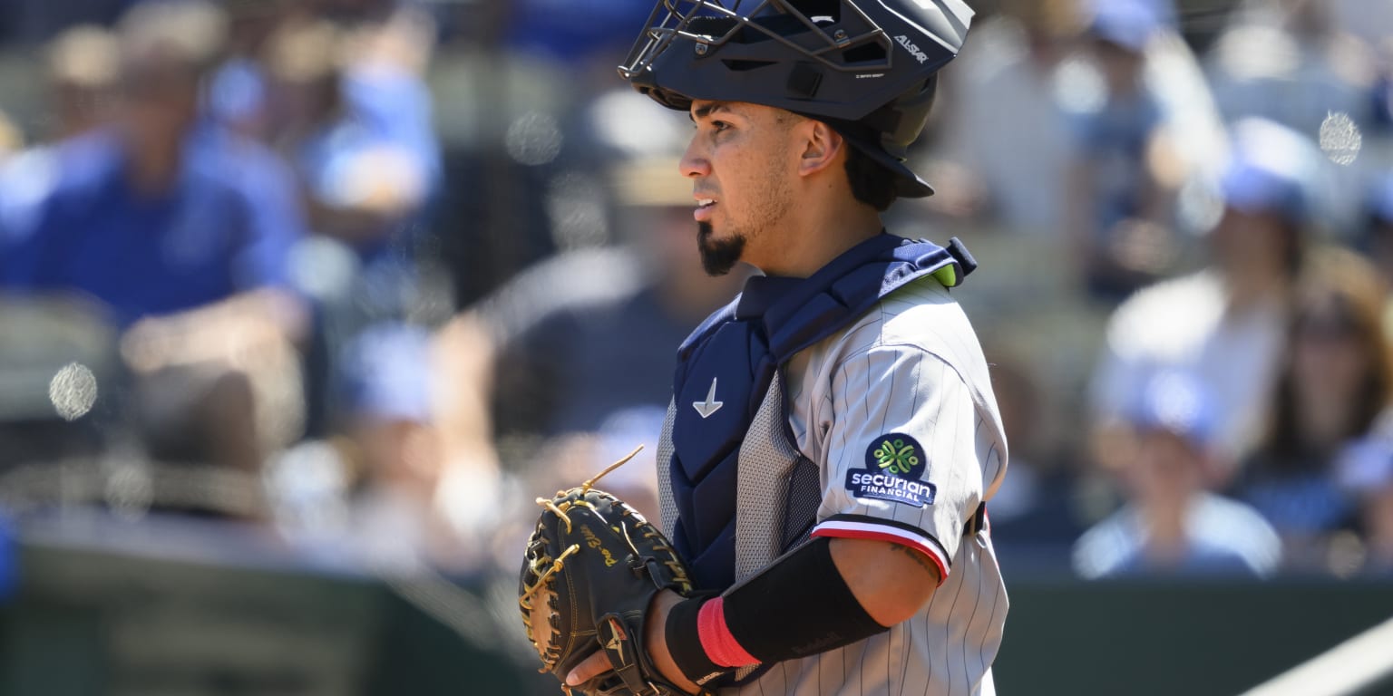 Mariners acquire Pereda from Twins to add catching depth