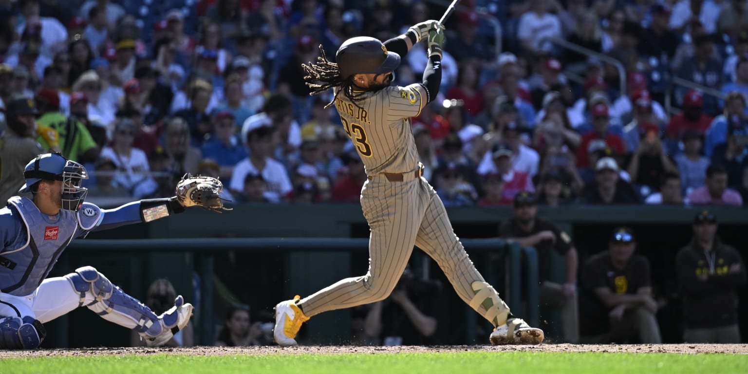 Tatis Ends 207-At-Bat Drought: What the Delay Reveals About His 2026 Arc