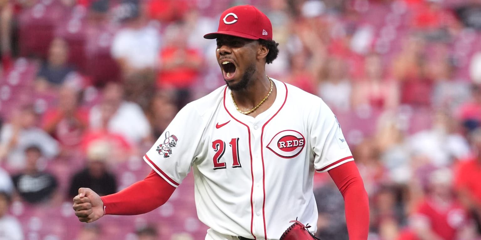 Greene's sizzling return aids Reds' playoff push with Brewers on tap