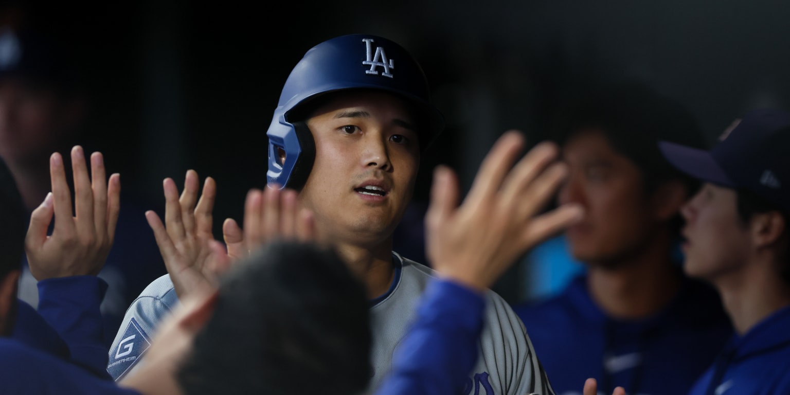 Counsell calls Ohtani roster flexibility 'bizarre.' Roberts responds