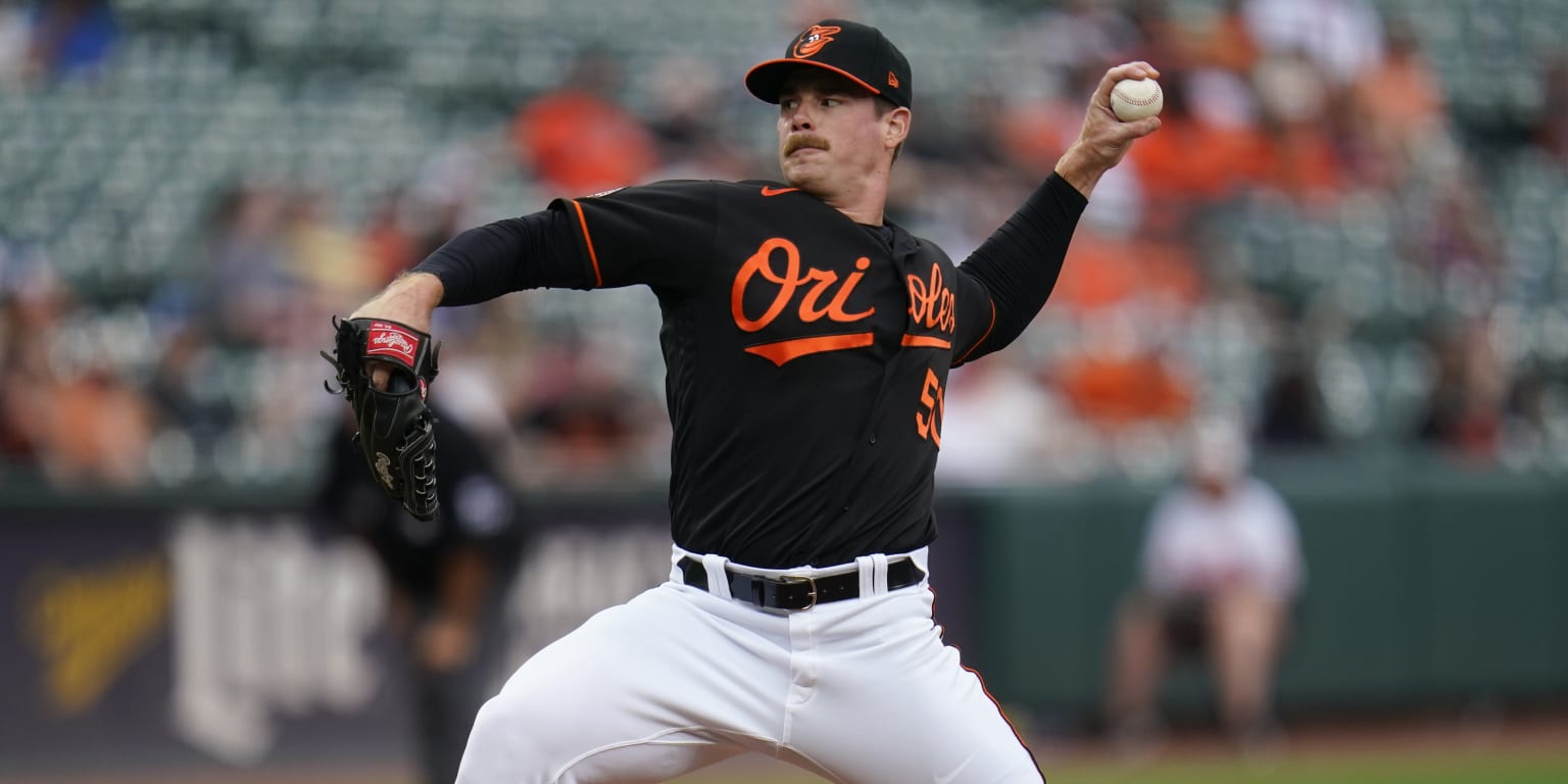 Baltimore Orioles starting pitcher Bruce Zimmermann throws a pitch