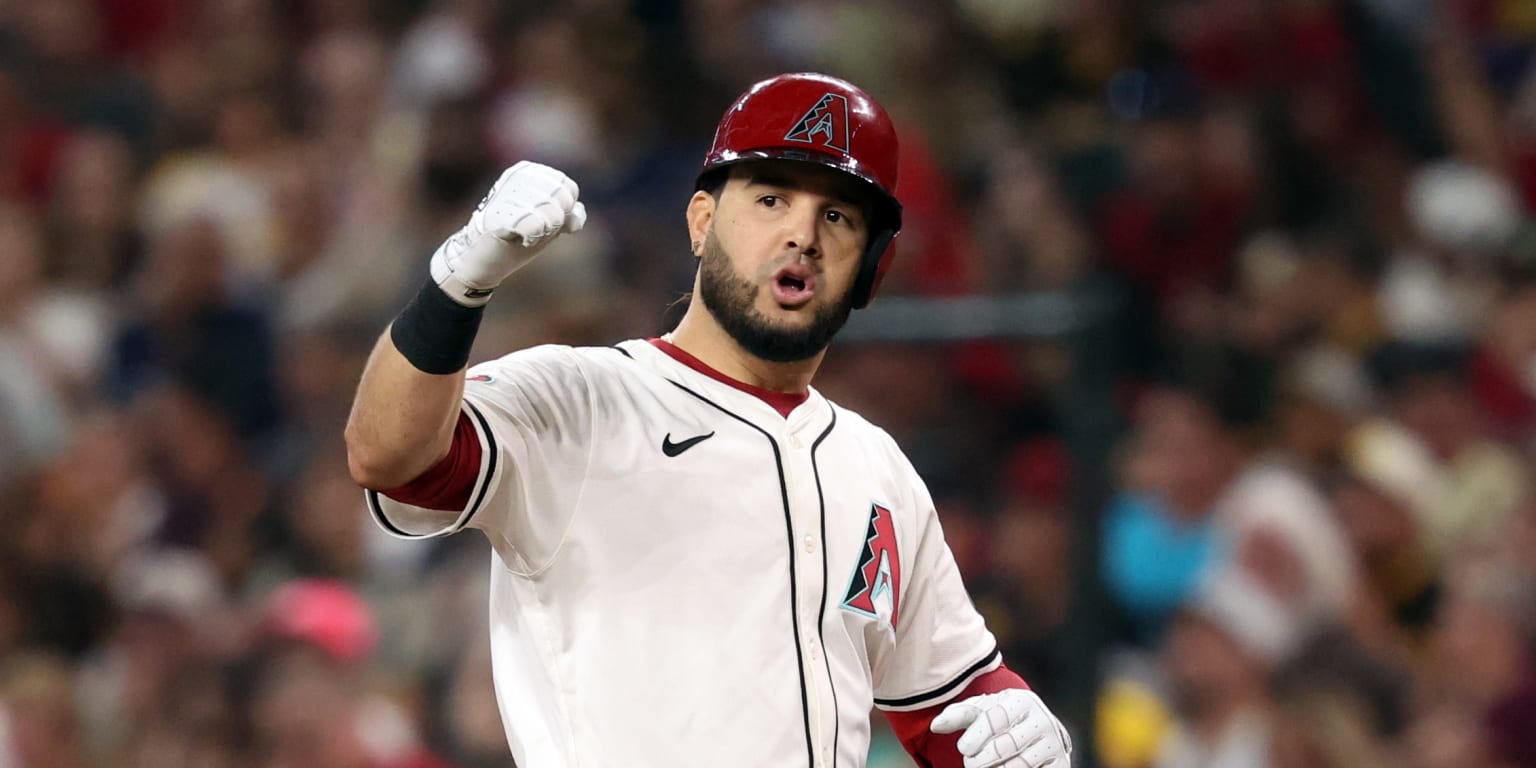 D-backs Win Finale To Keep Playoff Hopes Alive