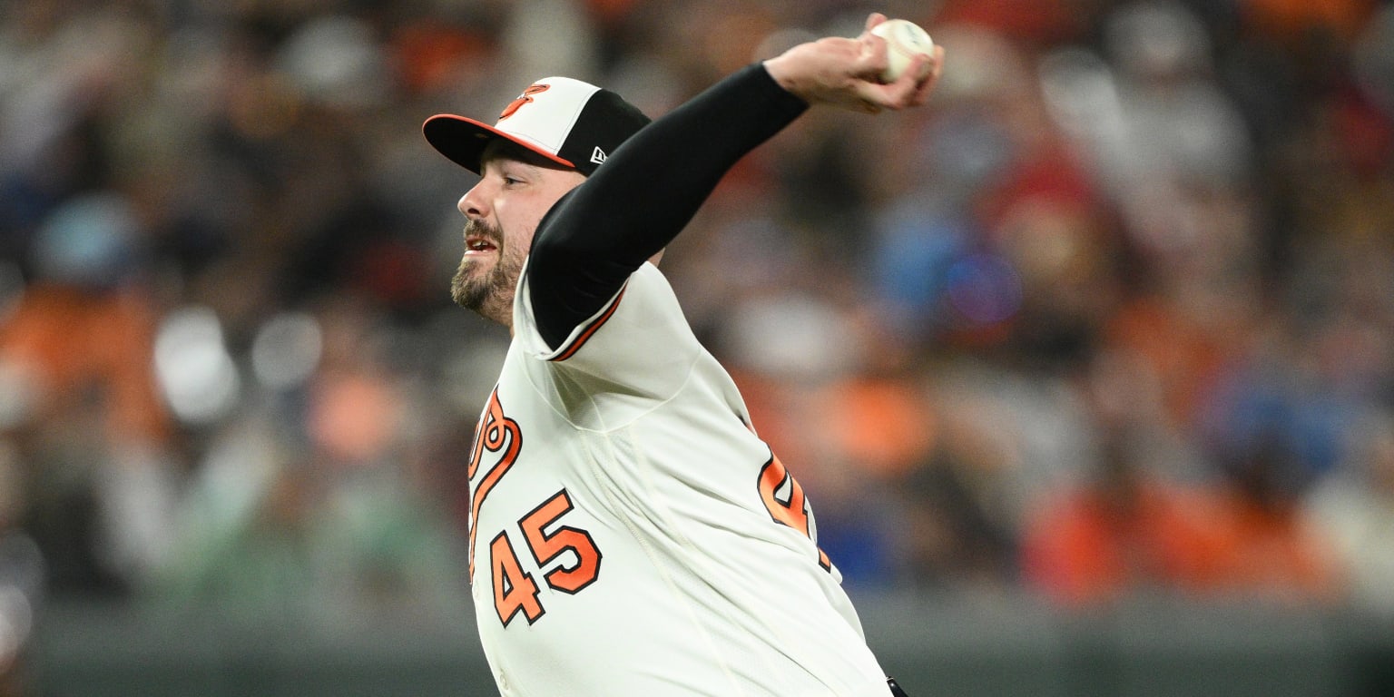 O's place Akin (left elbow discomfort) on IL, recall Walker from Triple-A 