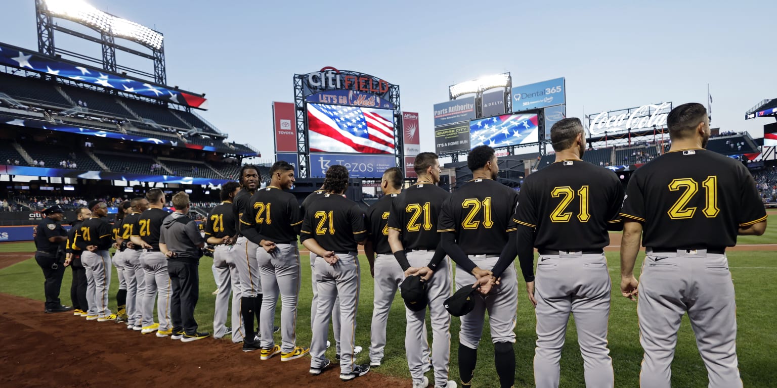 Hoy, 15 de septiembre, celebramos la vida de Roberto Clemente y