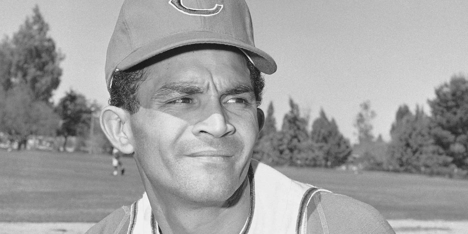 Vic Davalillo, former Cleveland outfielder, dies