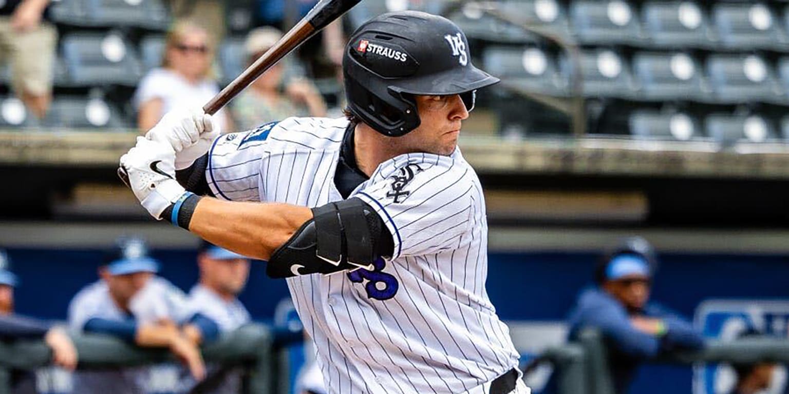2026 No. 1 pick Cholowsky swats first pro homer on a mammoth night at High-A