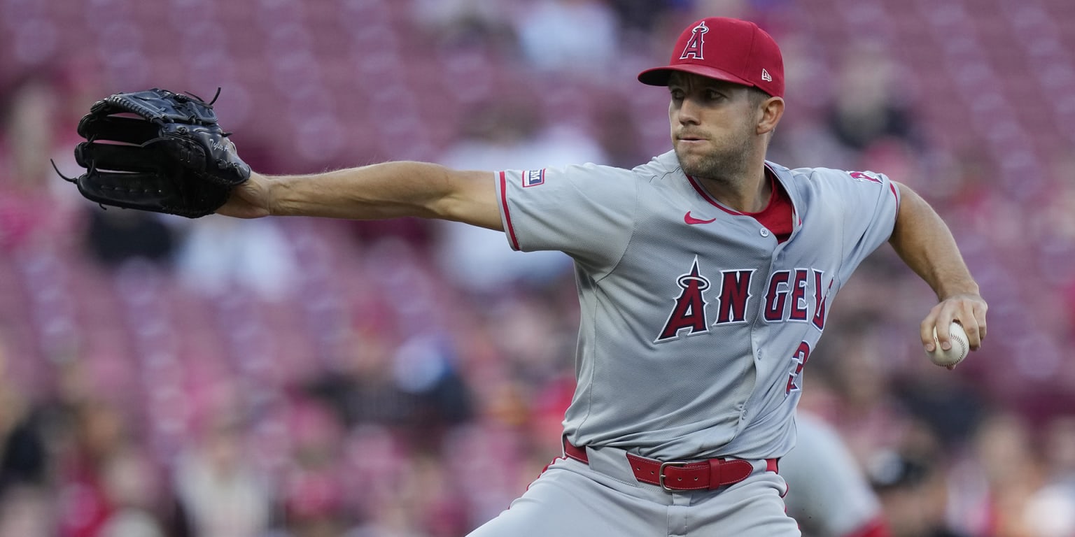 Tyler Anderson pitches 7 strong innings against the Reds