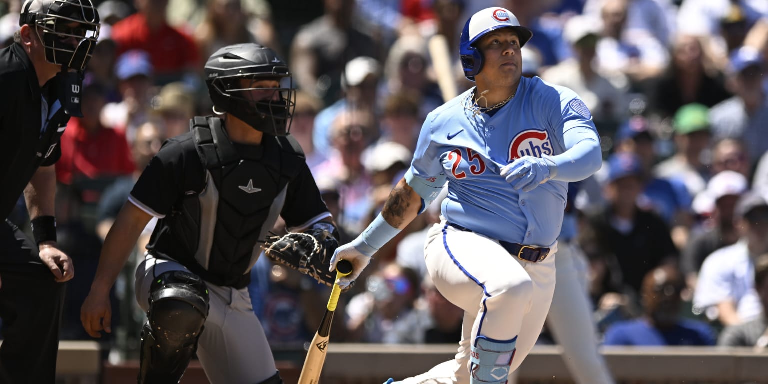 Shoeless Mo? Cubs prospect swings out of his shoes (literally!) for 1st career RBI