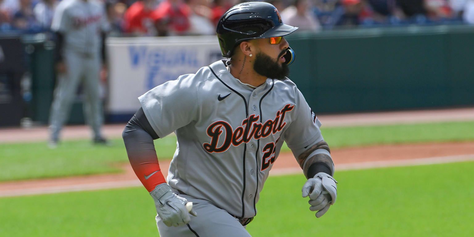 Torres heads back to injured list with another oblique strain