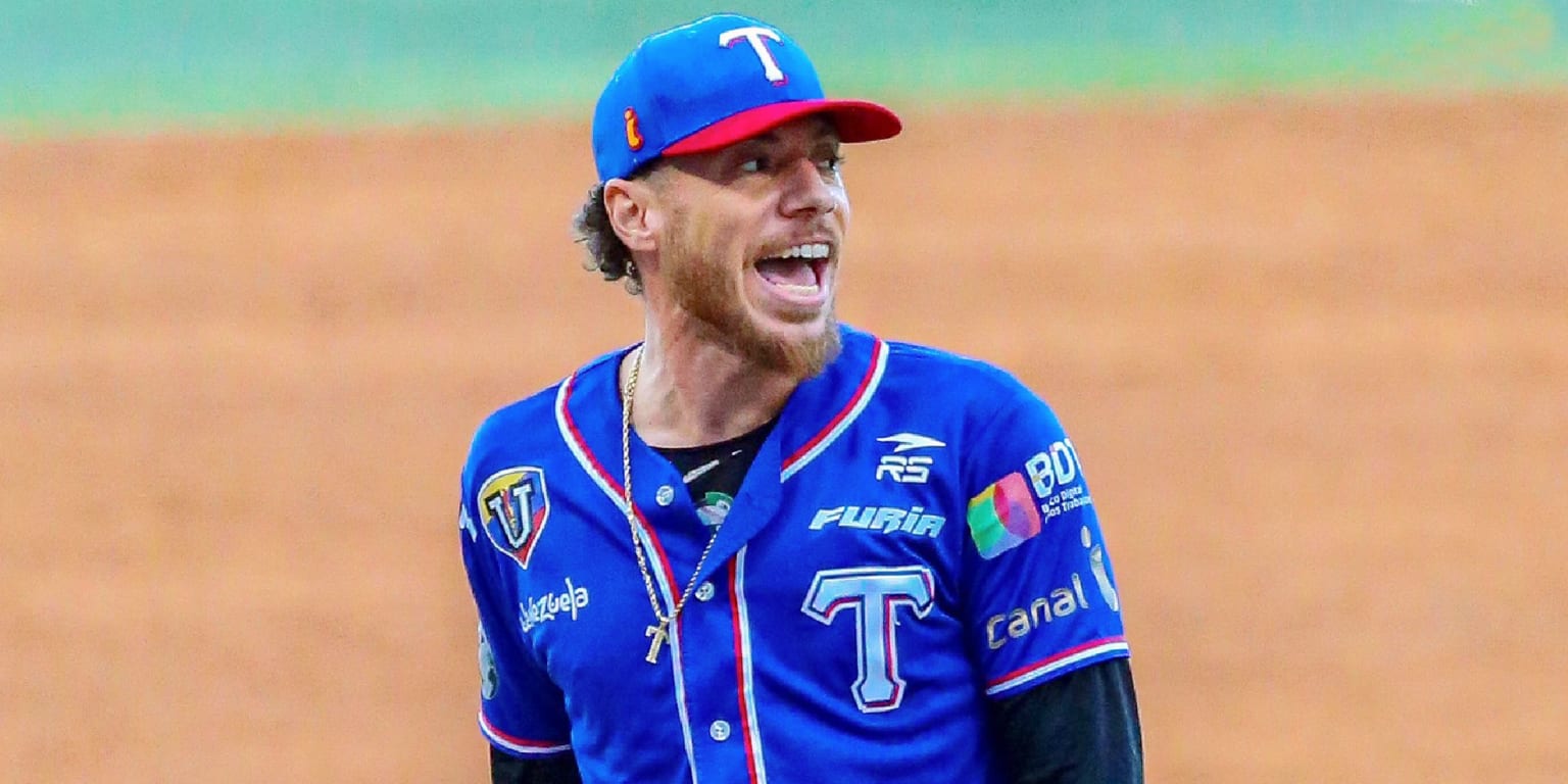 Sharks Force Extra Game for Final Venezuelan Baseball Playoff Spot