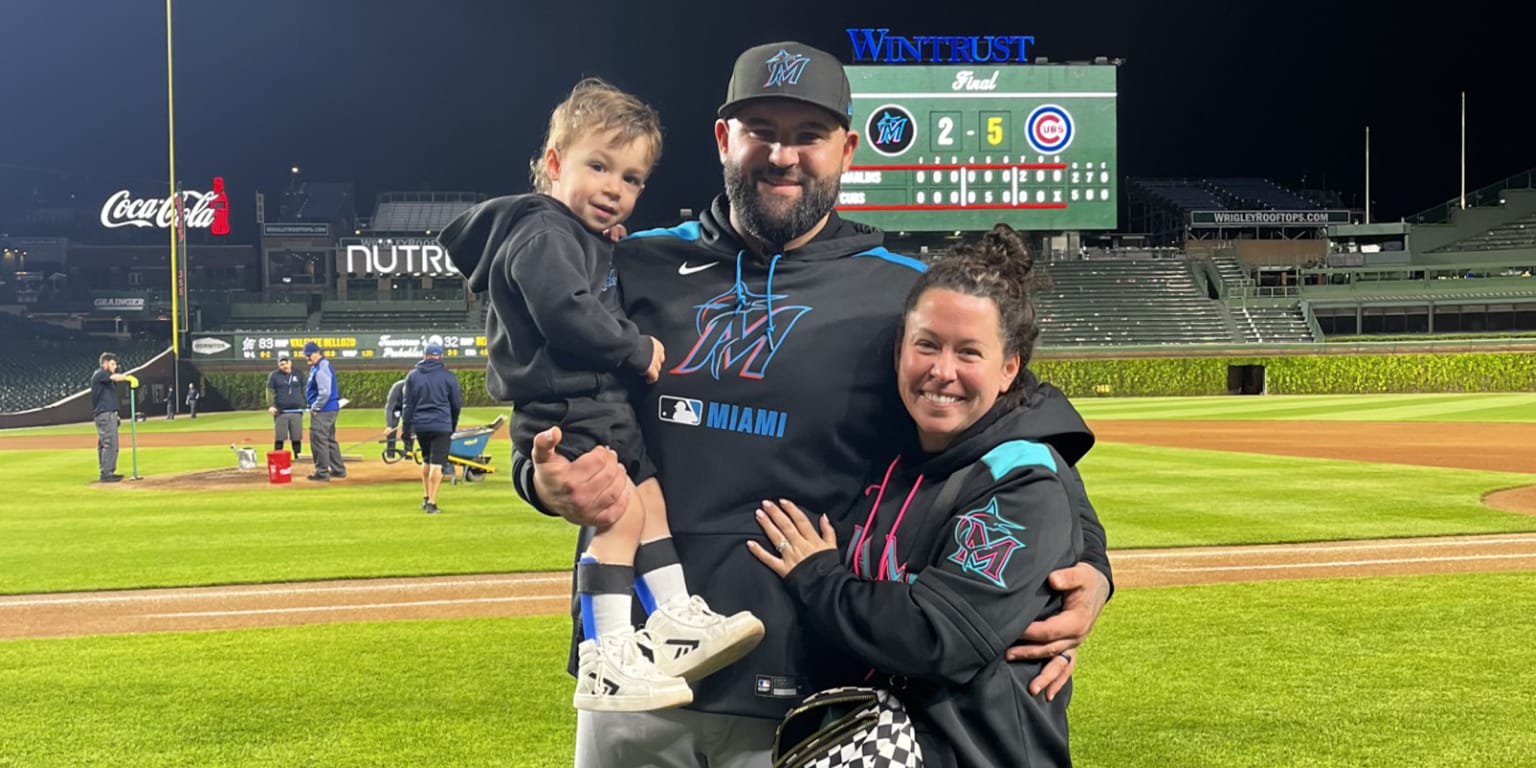 In new job, White Sox hitting coach closer to precious family moments