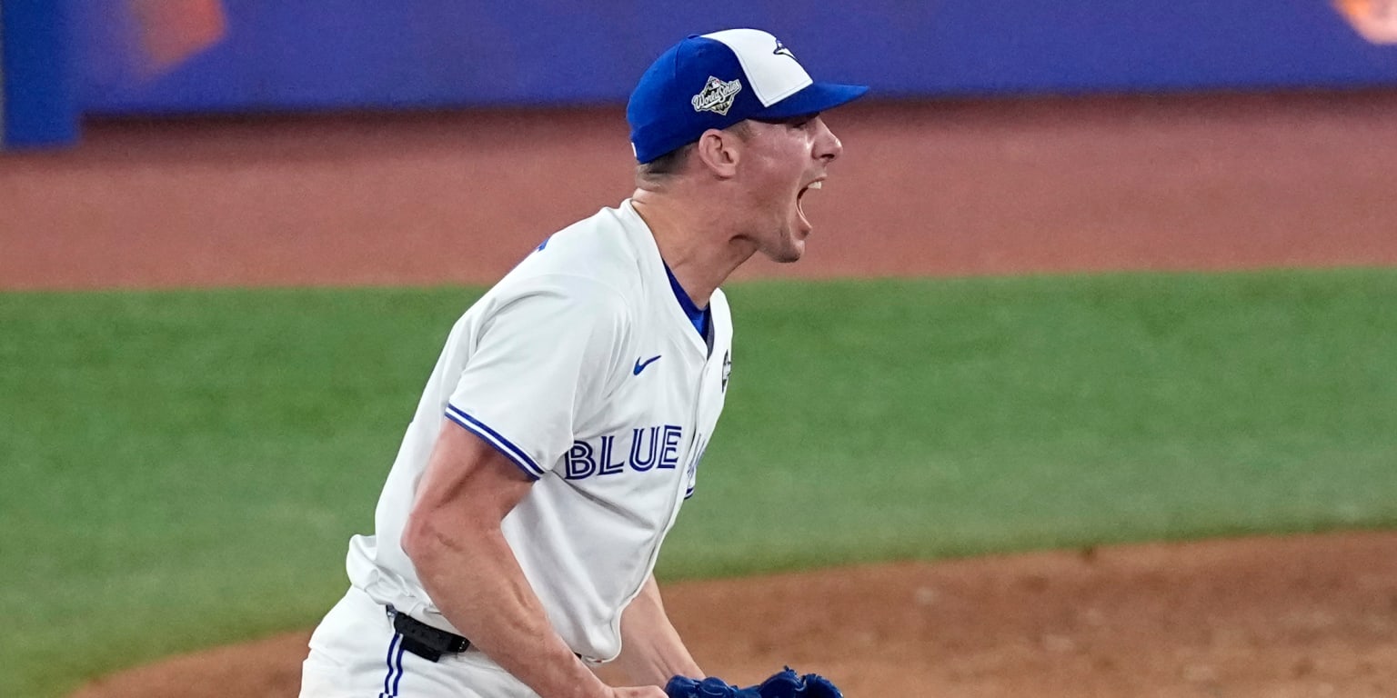 Bassitt pens Thank You to 'all of Canada' as Blue Jays tenure comes to close