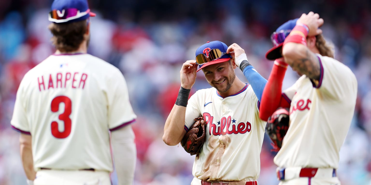 You think Phillies players are close? Meet their kids ...