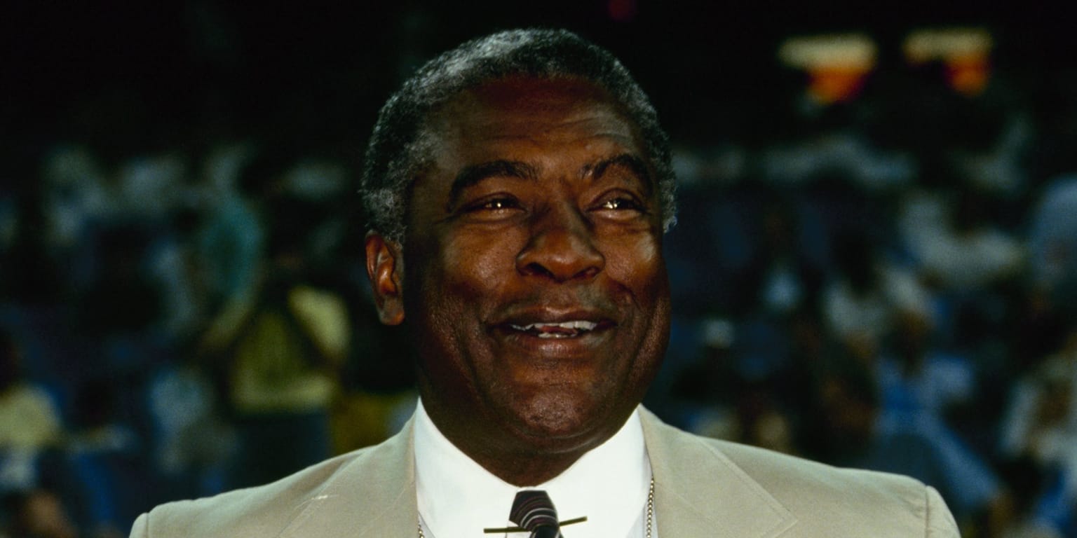 Trailblazer Bill White taking his place among legends at Hall