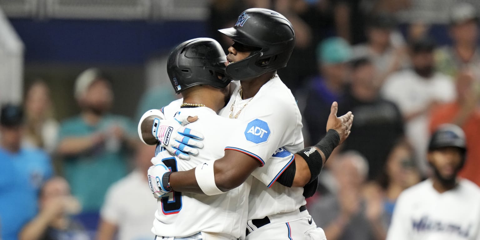 Two Miami Marlins, Luis Arráez and Jorge Soler, are All-Stars - Axios Miami