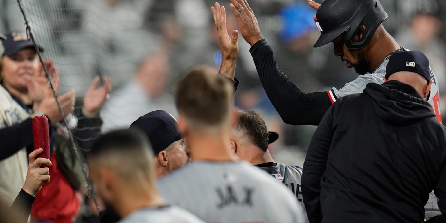 What is the story behind the Twins' rally sausage