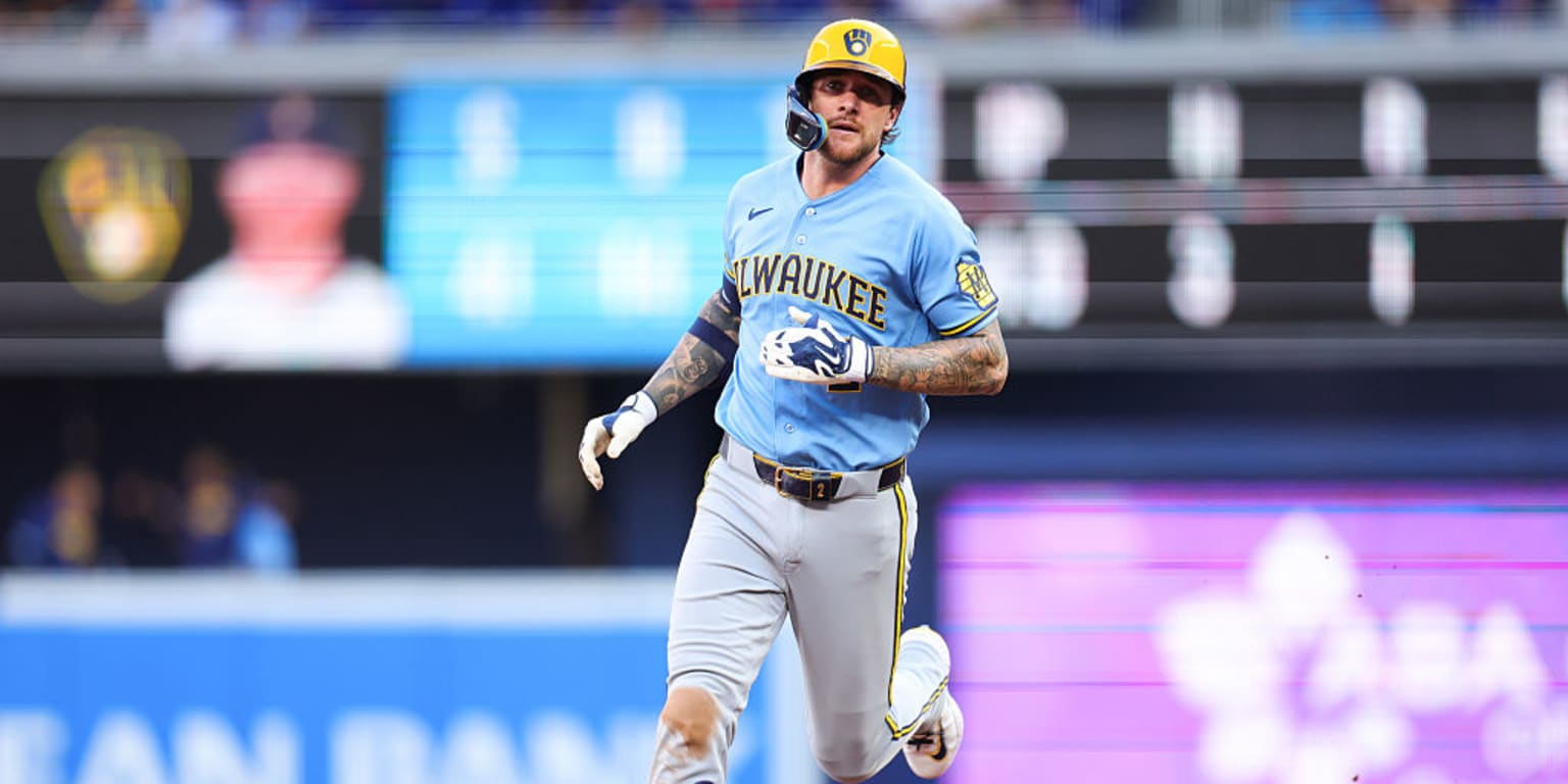 Turang provides the pop behind a locked-in Woodruff