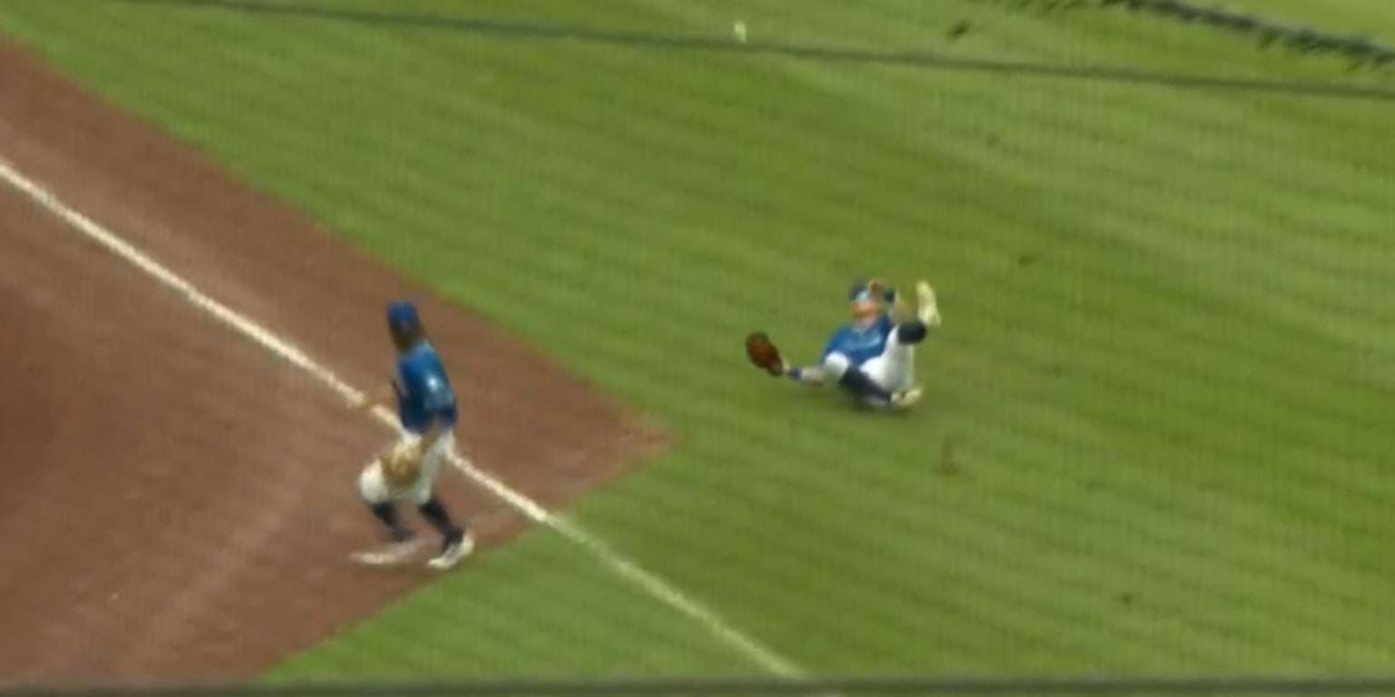 A 7-5-3 double play? It took a little bit of luck and a lot of teamwork