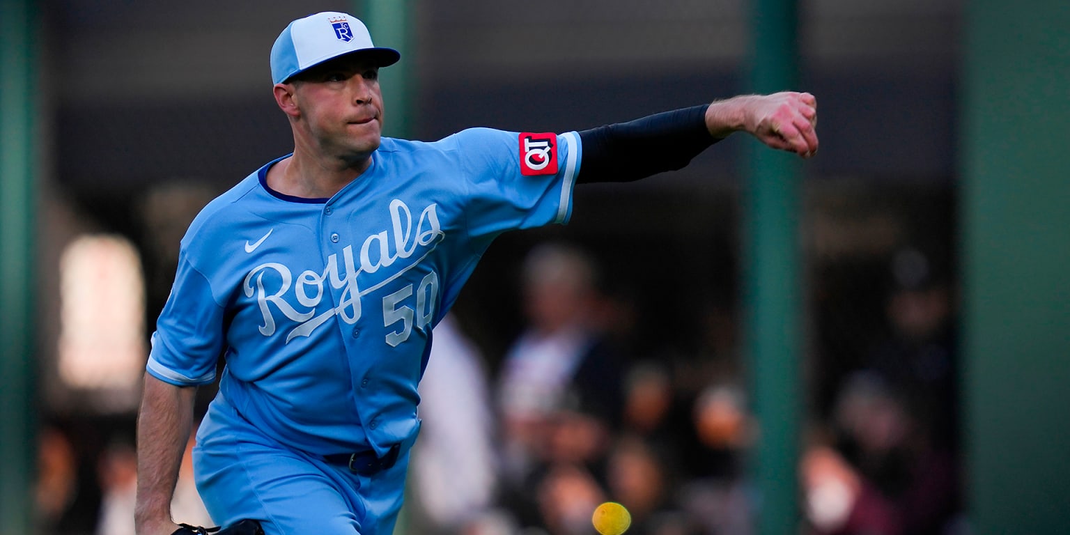 Bubic lands on IL with 'very mild' left elbow soreness