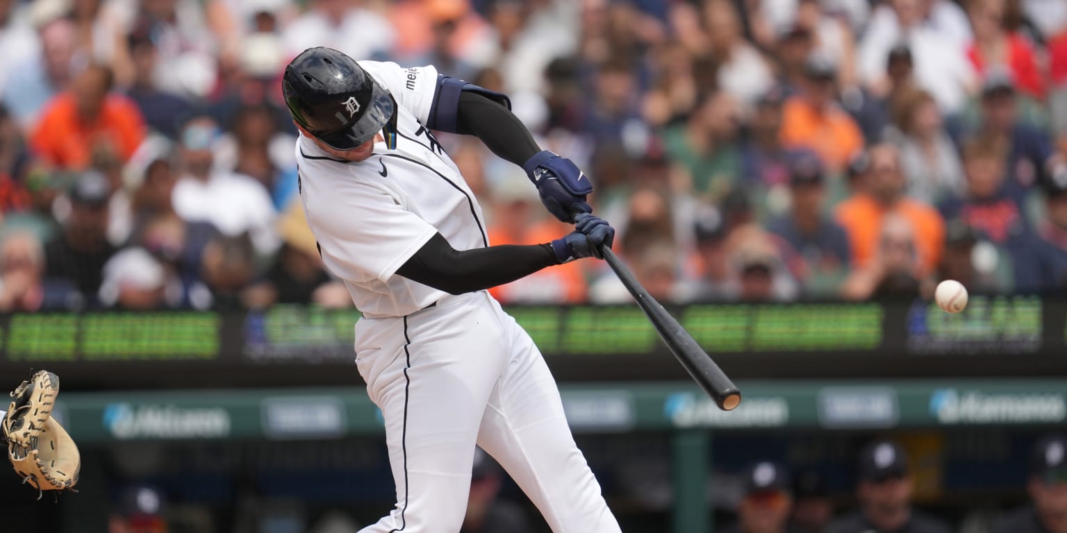 Outman comes through off bench to help Tigers beat White Sox
