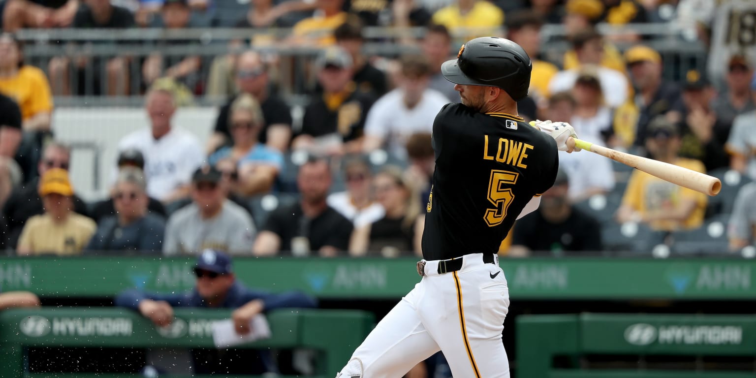 Pirates without Lowe, Horwitz Tuesday vs. Rangers