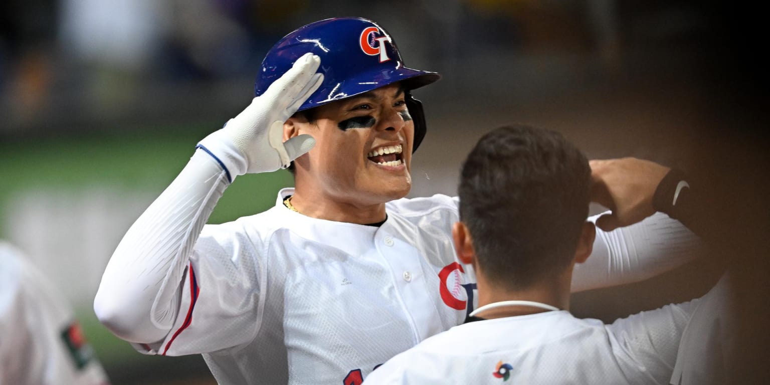 World Baseball Classic on X: The Yu Chang experience