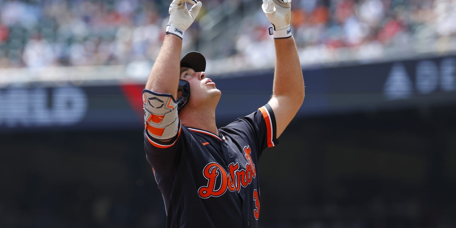 Carpenter returns from IL to give boost to scuffling Tigers' lineup