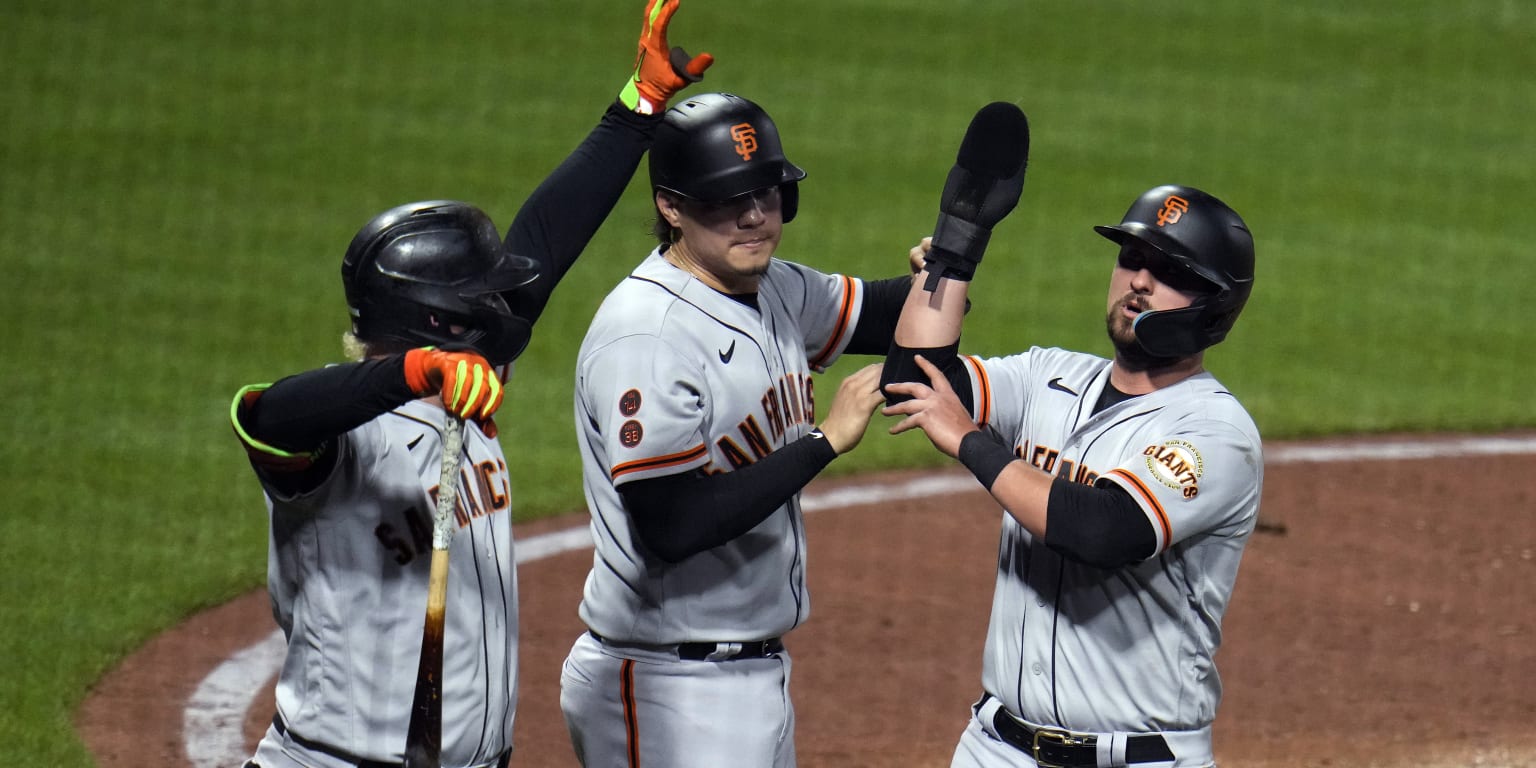 Giants rally to beat Diamondbacks 4-3, getting the final out on catcher  Patrick Bailey's pickoff