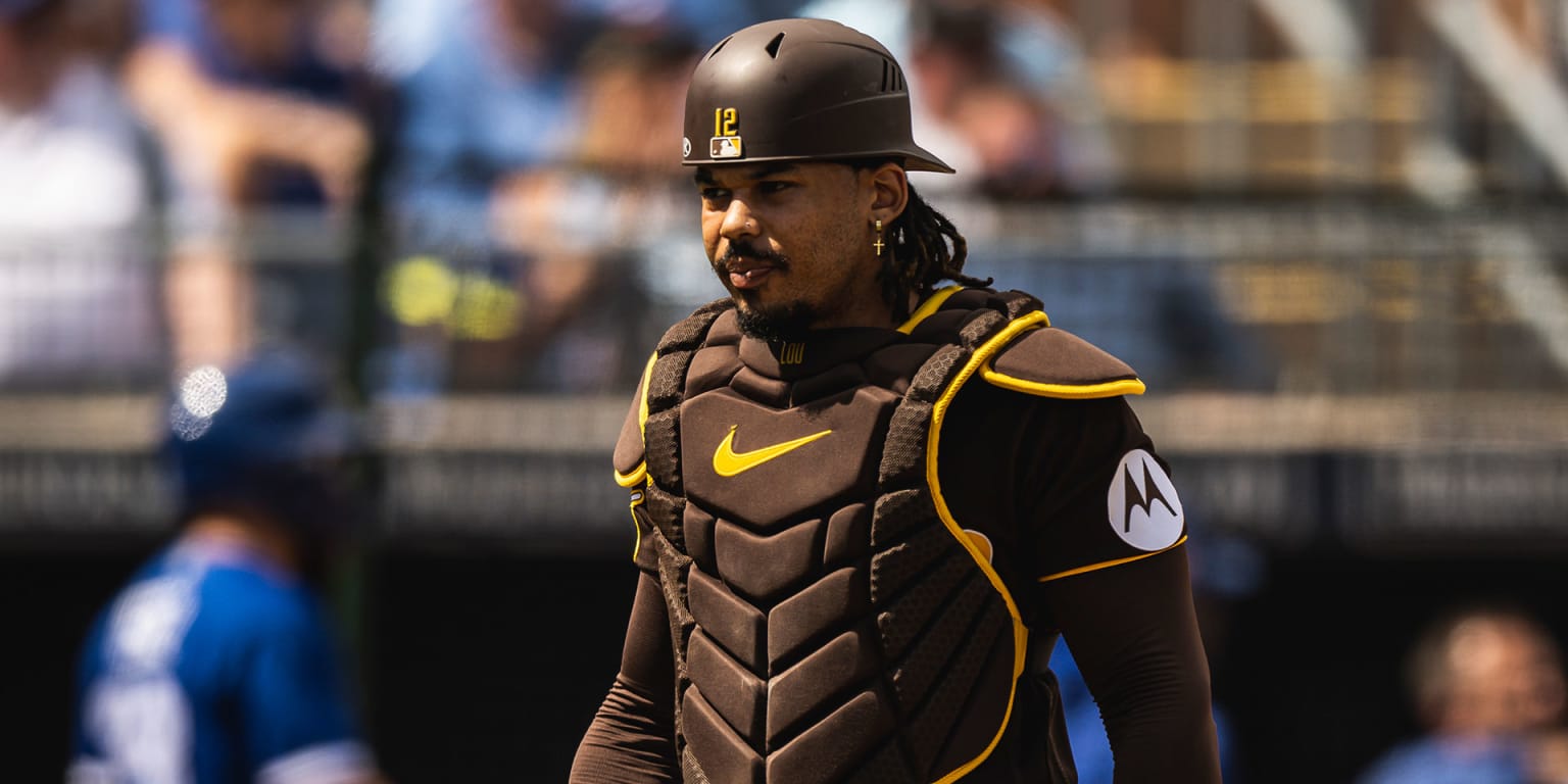 Luis Campusano hurt, but avoids IL; Padres add catcher, reliever in advance  of series finale - The San Diego Union-Tribune