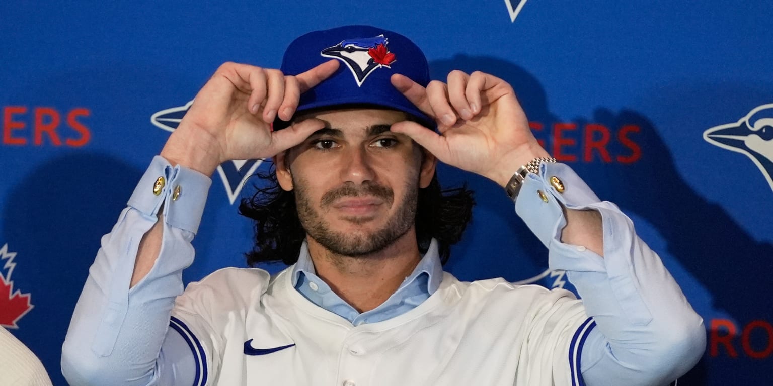 From Cease to Berríos, Blue Jays' rotation is deeper in 2026