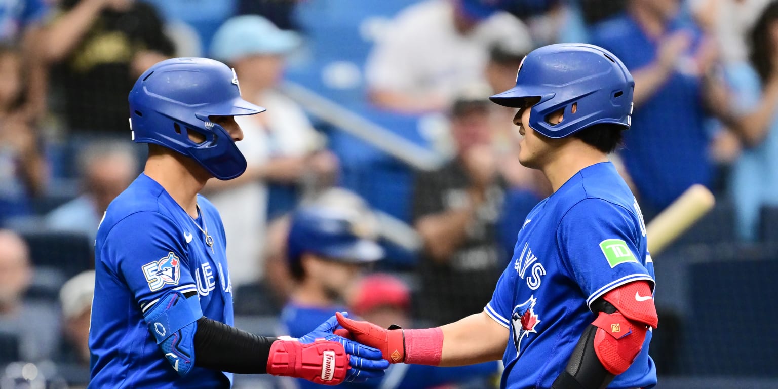 Blue Jays bats keep persisting despite the rash of injury scares