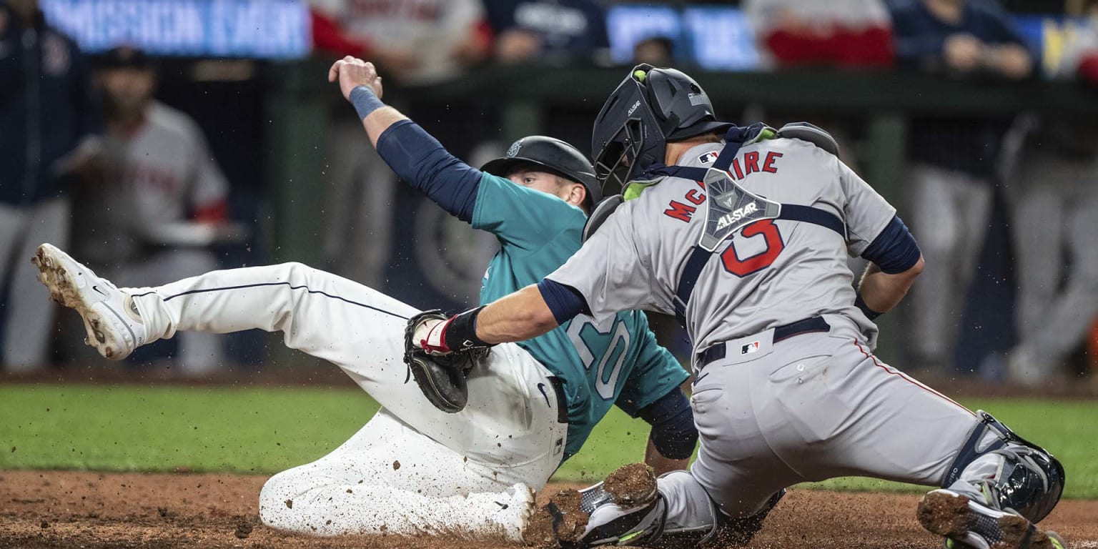 Red Sox lose to Mariners in 10 innings after strong start