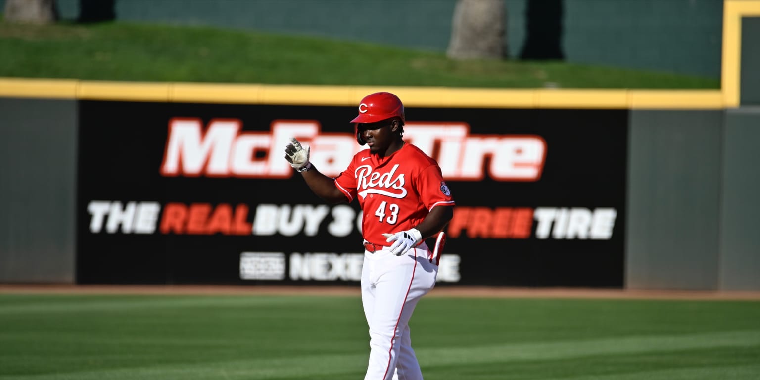 Former Deadline acquisition, No. 3 prospect Rodríguez called up for debut