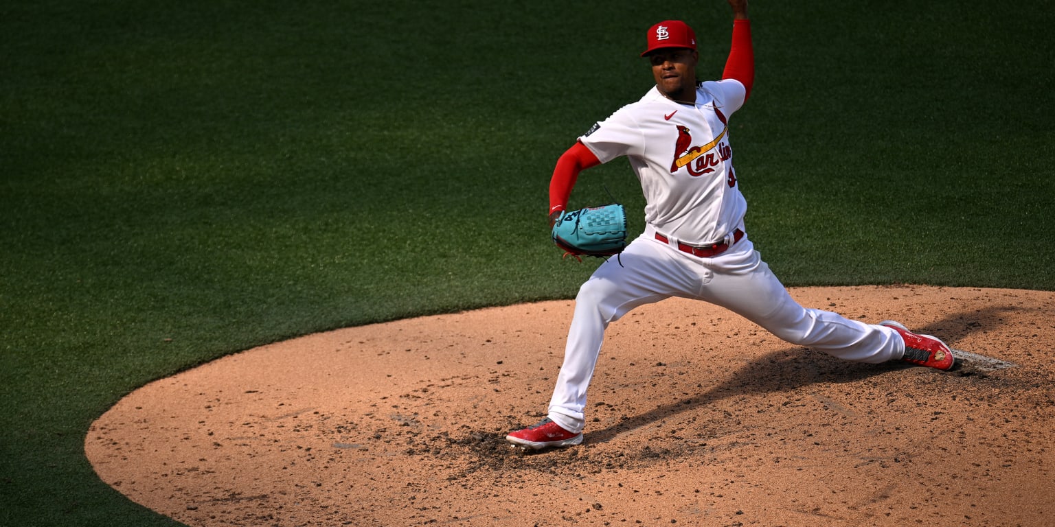 Cardinals place reliever Cabrera on injured list