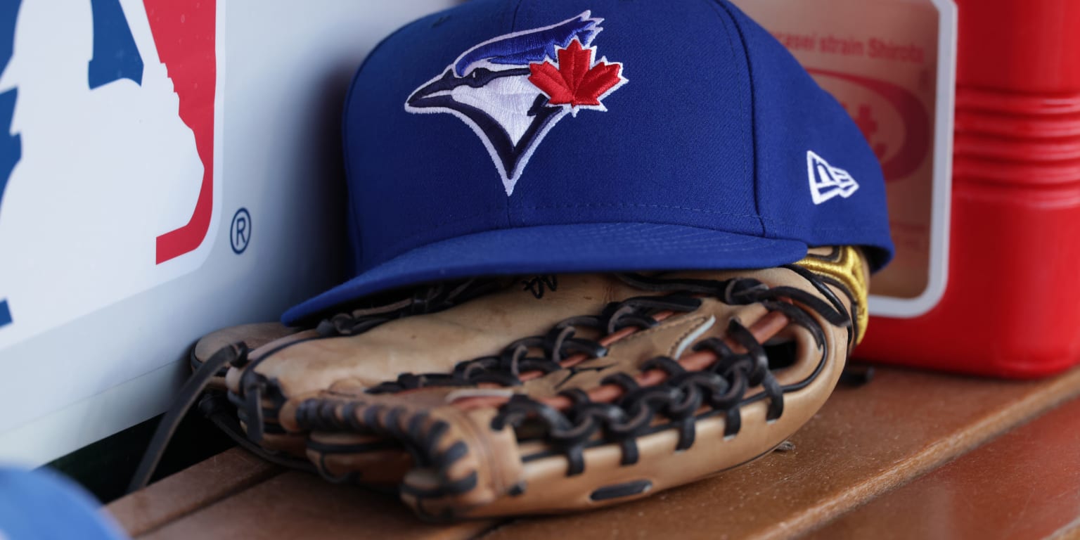 Mechanical failure forces Blue Jays to bus to Anaheim
