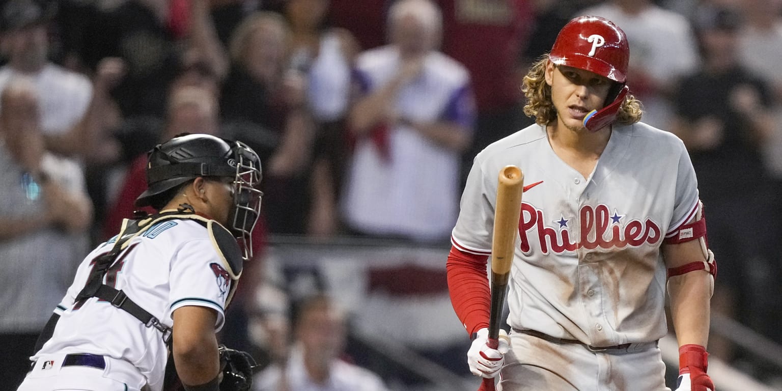 Red Sox lose to Phillies, but enter the All-Star break in first place