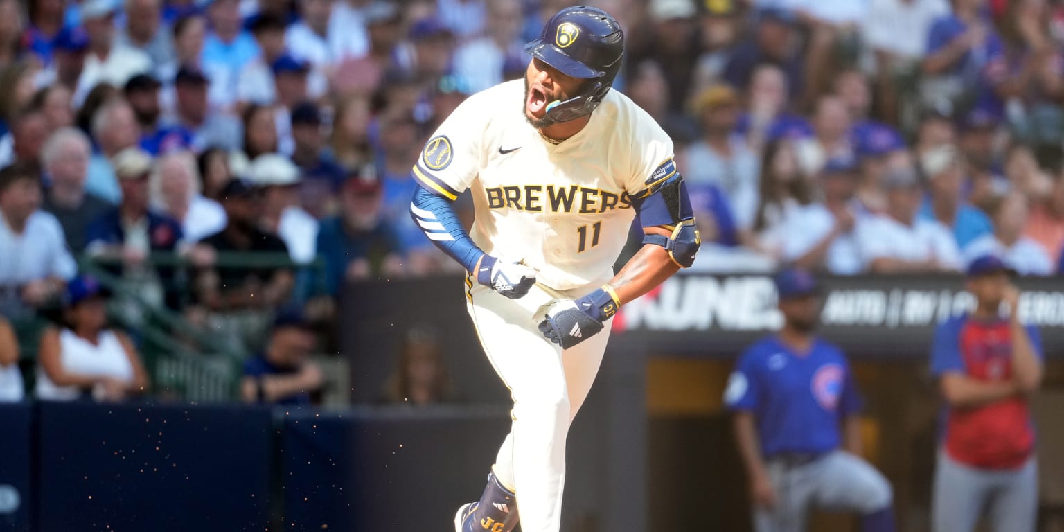 Chourio's bat (and glove) come up clutch to help Crew nab season series vs. Cubs