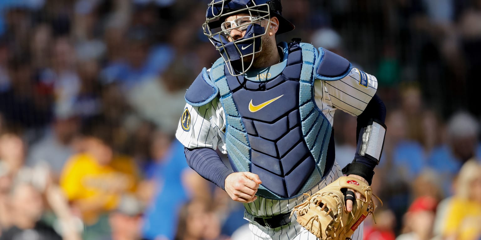 Catcher Jansen agrees to 2-year deal with Rangers (source)