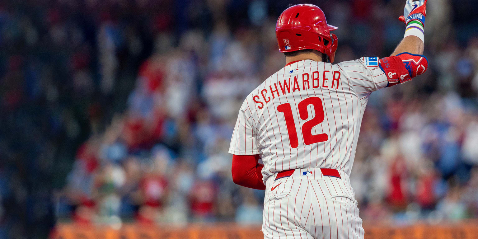 [討論] Kyle Schwarber擊出季後賽第23支全壘打