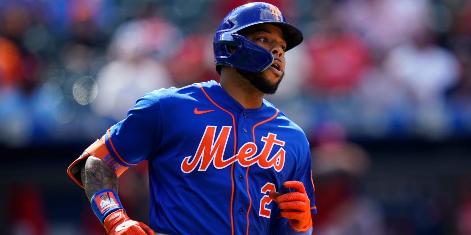 MLB Trade Rumors on X: Mets Expected To Non-Tender Dominic Smith
