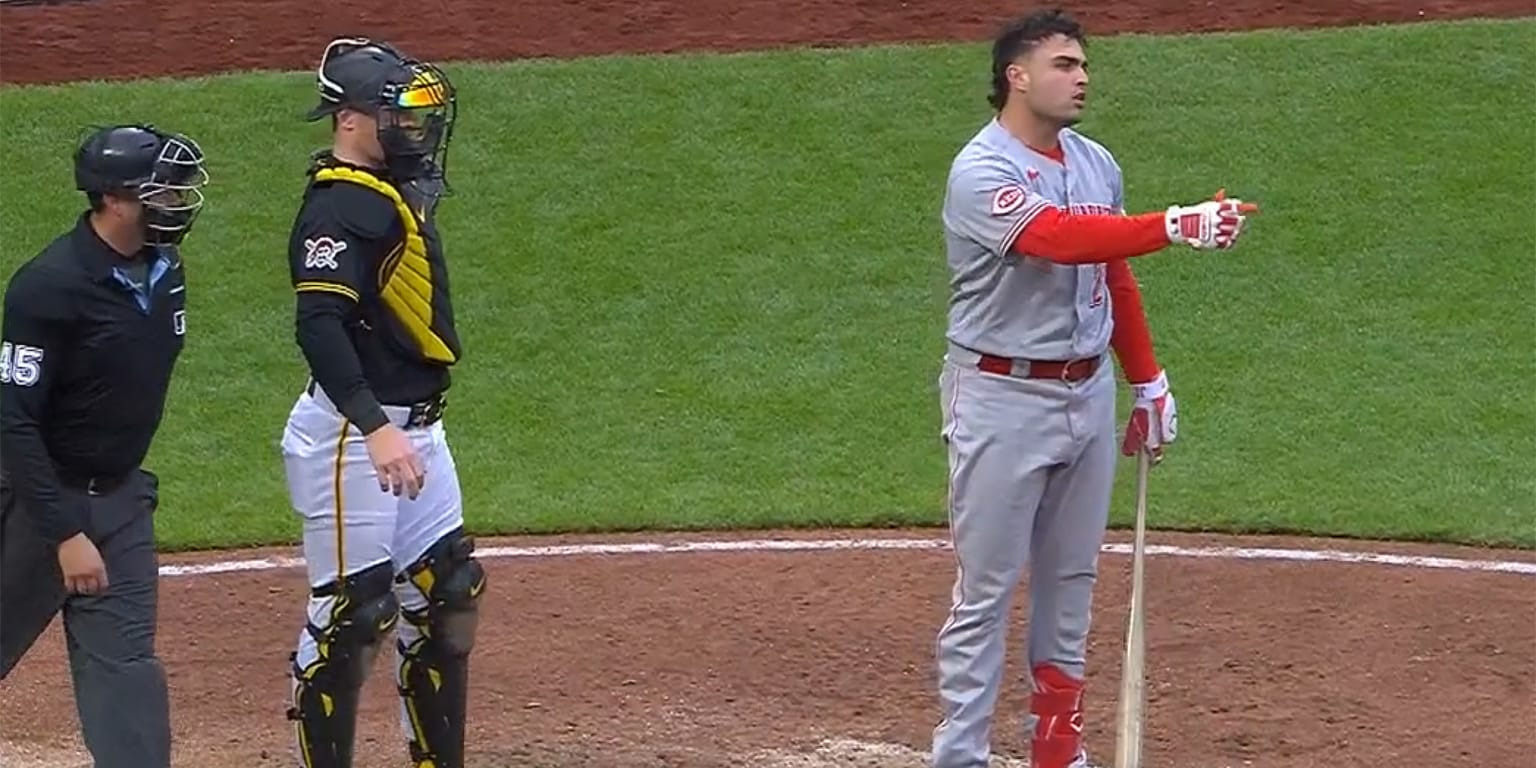 Pirates reliever Devenski (3 games), manager Kelly (1) suspended for tight pitch