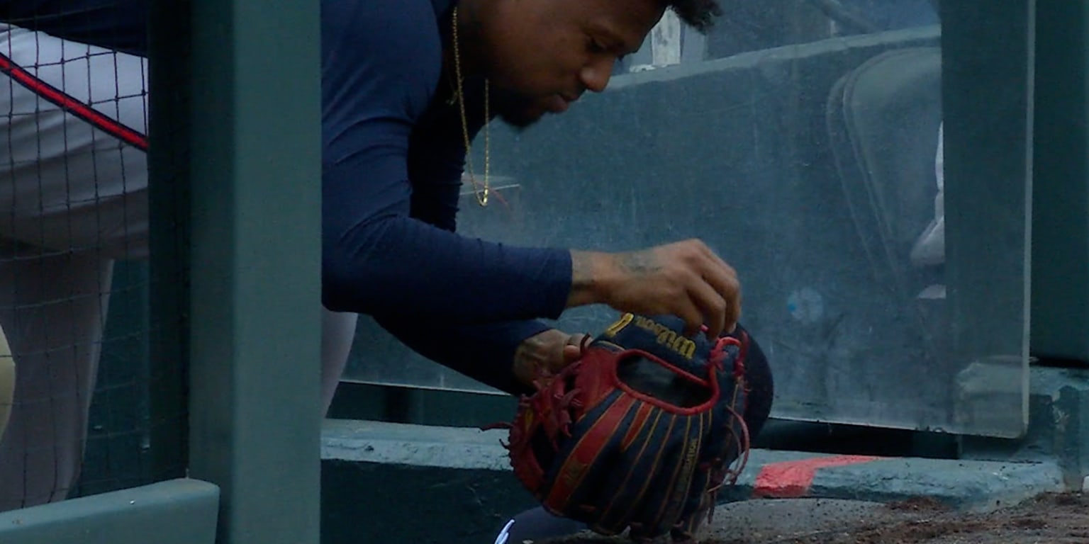 Acuña does his teammate dirty with a bit of dugout mischief