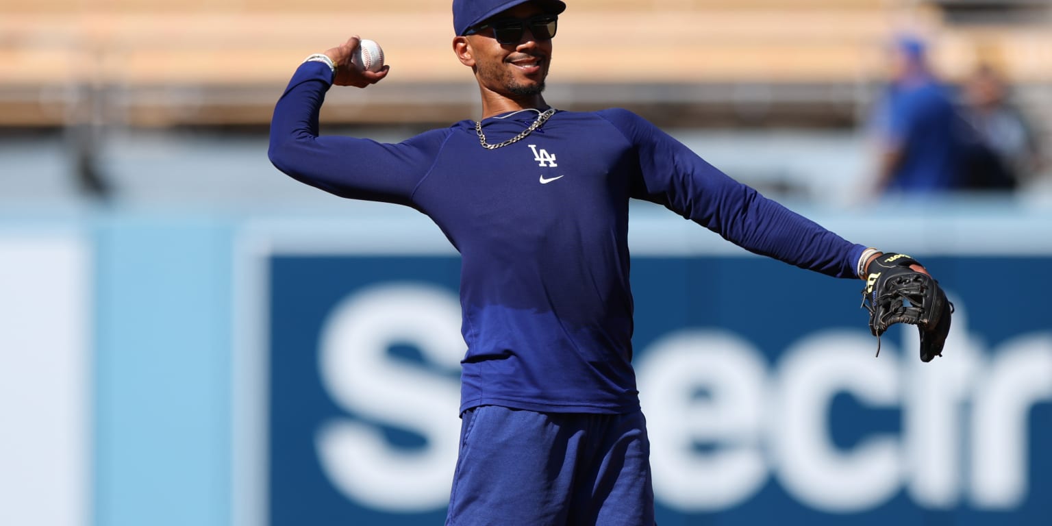 Mookie Betts to return as Dodgers' shortstop, not leadoff hitter