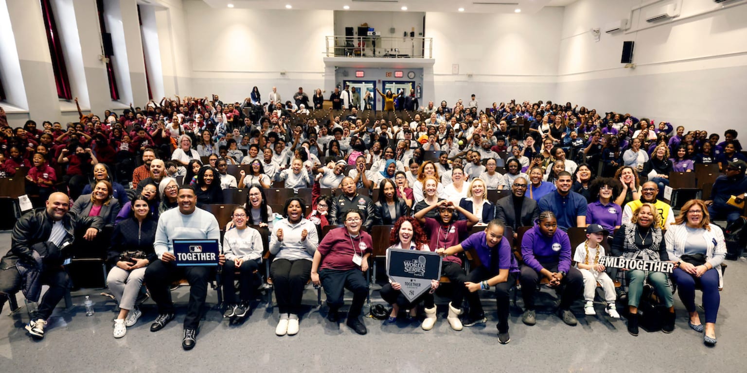 MLB, Yankees to help build sensory room at Bronx middle school