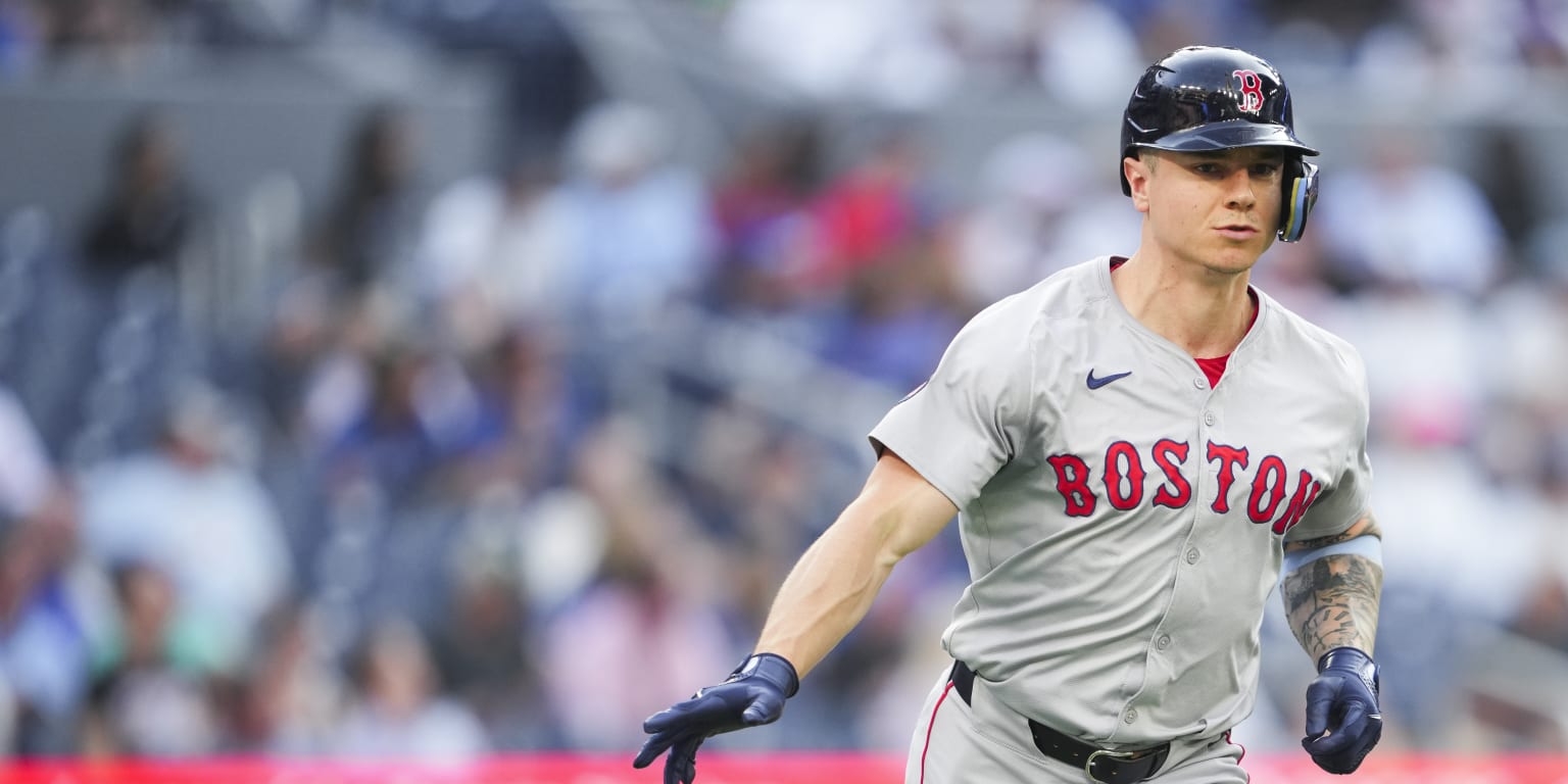 Tyler O’Neill, Red Sox flex power with fourhomer night