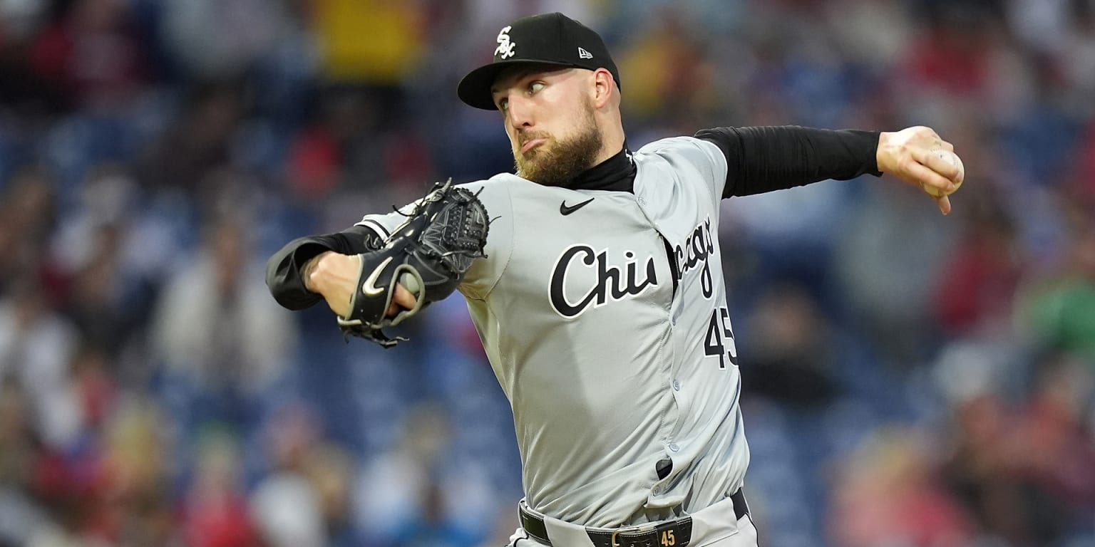 Garrett Crochet struggles in loss to Phillies